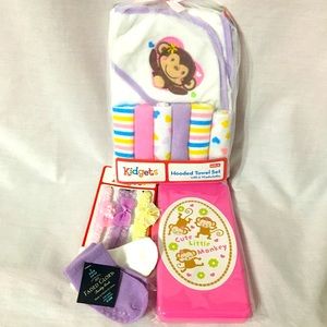 Cute little monkey set